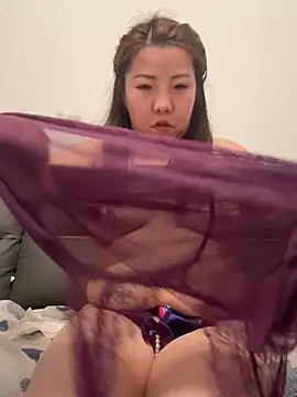 Snapshot of Mitao-6 chatting on 05/11/26, 01:34 Mitao-6 online show from 05/11/26, 01:34