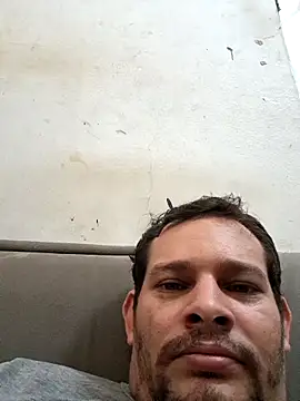 Snapshot of Edu5000 chatting on 03/01/26, 01:55 Edu5000 online show from 03/01/26, 01:55