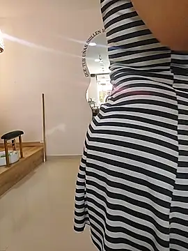 Anastasia cort online show from 04/02/26, 06:25