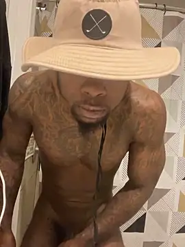 Snapshot of MidwestMandingo9 chatting on 03/01/26, 04:40 MidwestMandingo9 online show from 03/01/26, 04:40