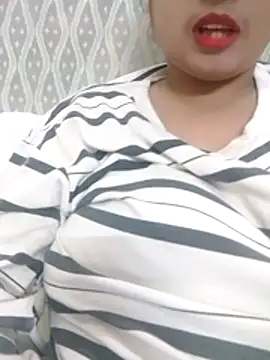 farjanaakterf948 online show from 04/16/26, 07:36