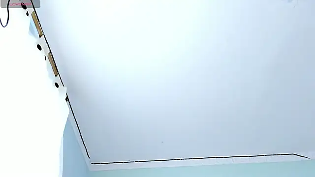 WineLuxDuo online show from 04/10/26, 01:29