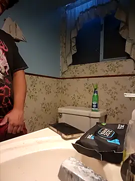 Snapshot of OBSOLETELEGEND999 chatting on 03/01/26, 10:43 OBSOLETELEGEND999 online show from 03/01/26, 10:43