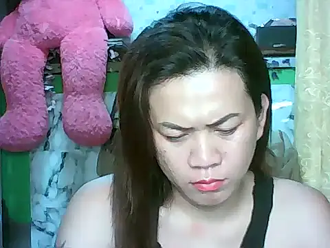 Snapshot of ur_lovelychen chatting on 04/07/26, 07:54 ur lovelychen online show from 04/07/26, 07:54