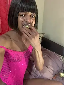 Kinky-Nicky04 online show from 04/14/26, 06:57