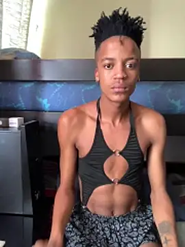 Kinky-Nicky04 online show from 03/25/26, 06:46