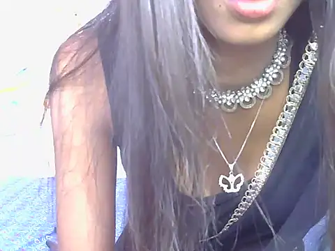 Snapshot of yours-isha chatting on 07/07/26, 04:37 yours-isha online show from 07/07/26, 04:37