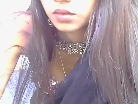 Snapshot of yours-isha chatting on 07/11/26, 04:57 yours-isha online show from 07/11/26, 04:57