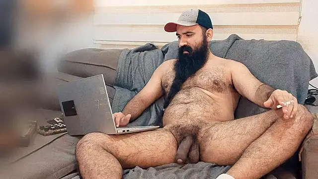 Snapshot of Barba_Negra_Fumador chatting on 05/11/26, 03:51 Barba Negra Fumador online show from 05/11/26, 03:51