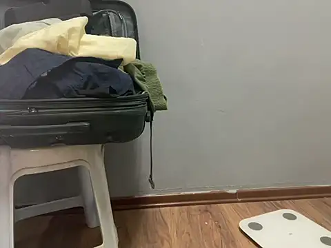 Snapshot of PupperMint_Ruff chatting on 03/03/26, 02:46 PupperMint Ruff online show from 03/03/26, 02:46