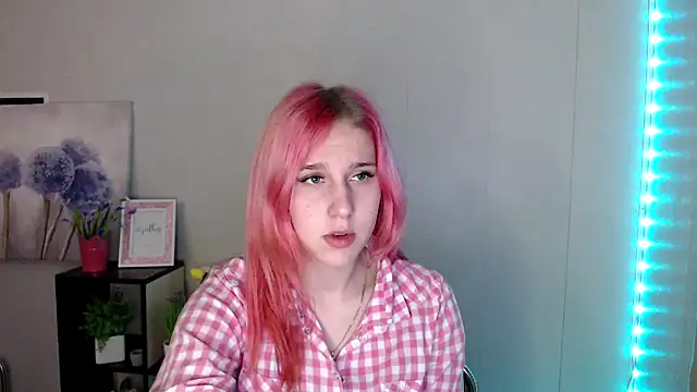 Scarlett lil online show from 04/03/26, 07:26