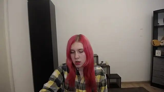 Scarlett lil online show from 03/24/26, 08:14