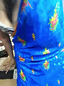 Glow Queen online show from 03/03/26, 05:53