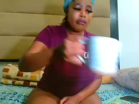 Snapshot of SpicyKittyxxx chatting on 05/14/26, 08:39 SpicyKittyxxx online show from 05/14/26, 08:39