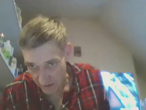 DOUBLETROUBLE7773 online show from 03/17/26, 02:58