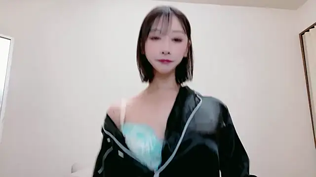 Asuka H xxx online show from 03/25/26, 01:32