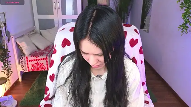 kittenlolla online show from 03/06/26, 05:35