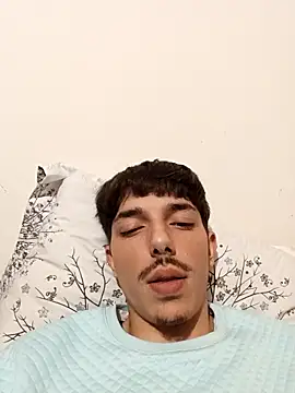 danbig01 online show from 04/21/26, 06:47