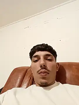 danbig01 online show from 04/22/26, 06:14