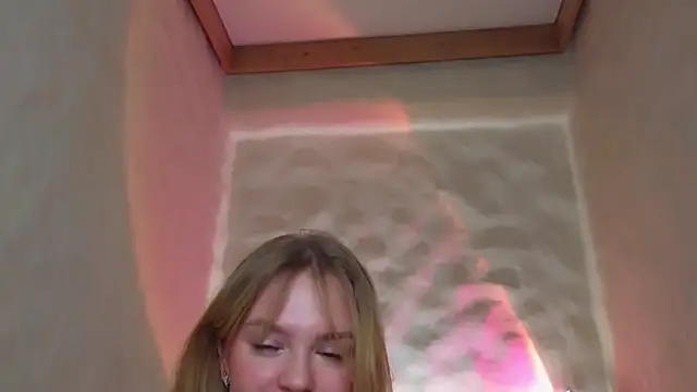 cyberl0ve  online show from 03/21/26, 04:22