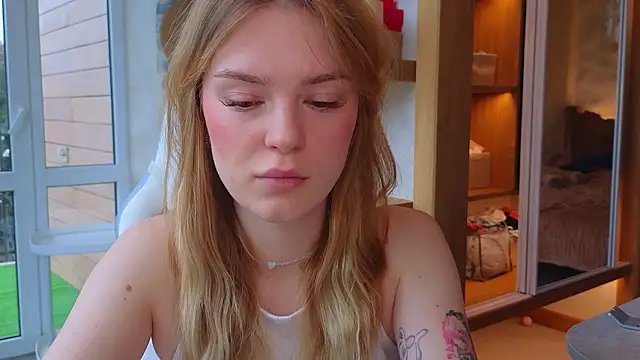 cyberl0ve  online show from 03/27/26, 02:40