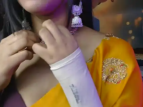 Snapshot of its-samyara chatting on 05/23/26, 12:37 its-samyara online show from 05/23/26, 12:37