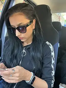 Snapshot of anamaria04 chatting on 04/10/26, 02:35 anamaria04 online show from 04/10/26, 02:35