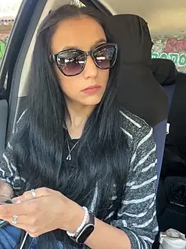 Snapshot of anamaria04 chatting on 04/08/26, 10:06 anamaria04 online show from 04/08/26, 10:06