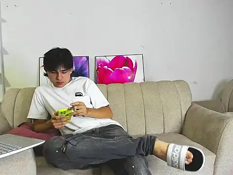 monky 0002 online show from 03/30/26, 11:50