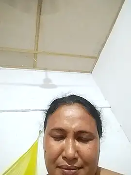 Snapshot of Rashi_bhabi chatting on 07/08/26, 04:29 Rashi bhabi online show from 07/08/26, 04:29