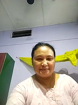 Snapshot of Rashi_bhabi chatting on 07/03/26, 02:12 Rashi bhabi online show from 07/03/26, 02:12