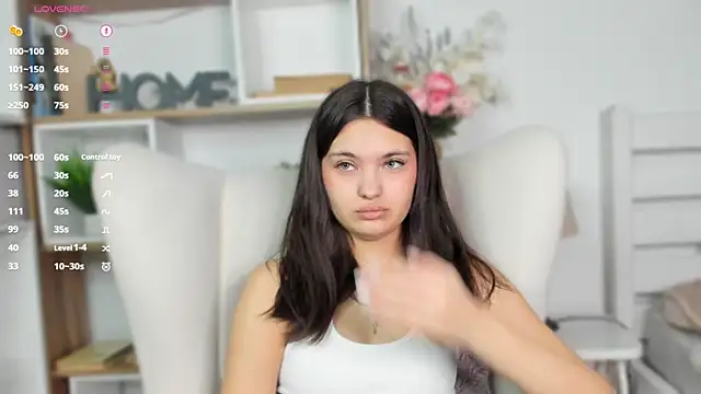 MirthaBolduan online show from 04/12/26, 07:11