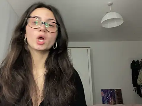 Ellamay06 online show from 03/28/26, 09:16