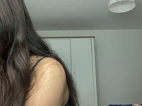 Ellamay06 online show from 04/09/26, 08:26