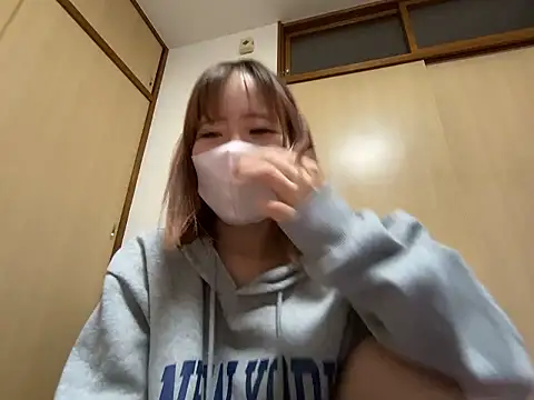 Snapshot of airi-ai0302 chatting on 06/05/26, 01:10 airi-ai0302 online show from 06/05/26, 01:10