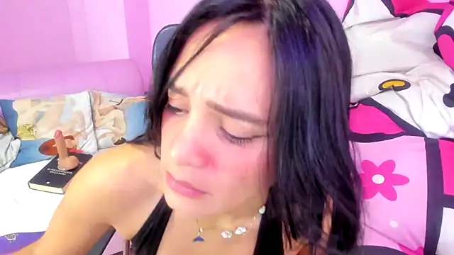 doll katiuska online show from 04/04/26, 11:50