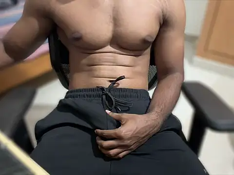 kratosTheHunk online show from 06/08/26, 11:33