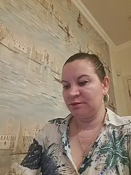 LaraHarper online show from 04/06/26, 09:38