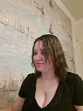 LaraHarper online show from 04/08/26, 09:16