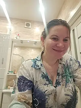 LaraHarper online show from 04/11/26, 10:13