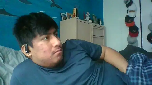 Snapshot of aloking2004 chatting on 03/15/26, 10:50 aloking2004 online show from 03/15/26, 10:50