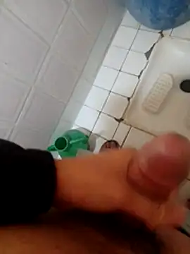 dzniyaak online show from 03/01/26, 08:31