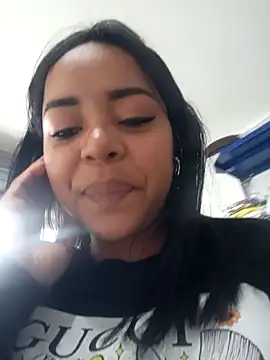 Babyfull lips online show from 03/18/26, 08:10