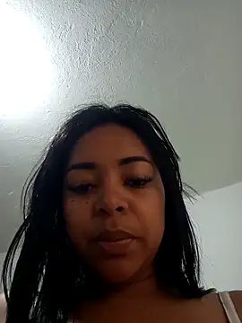 Babyfull lips online show from 03/26/26, 12:14