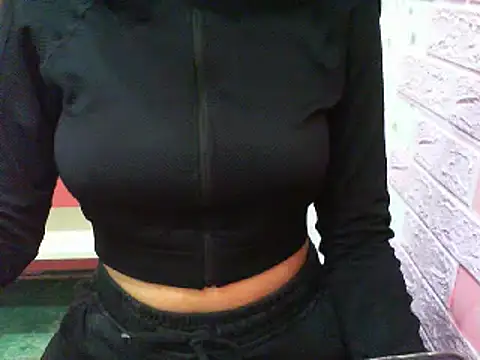 lolit cat online show from 04/23/26, 11:17