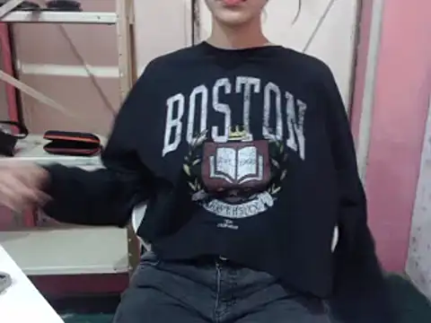 lolit cat online show from 03/28/26, 10:55