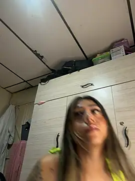 stefanyqueen69 online show from 05/30/26, 04:12