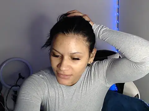 KathLovee online show from 05/11/26, 01:01