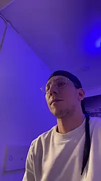 TitanNoir online show from 04/12/26, 10:24