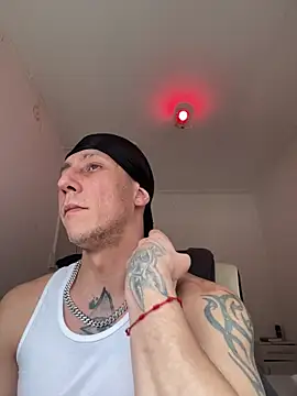 TitanNoir online show from 03/29/26, 01:57